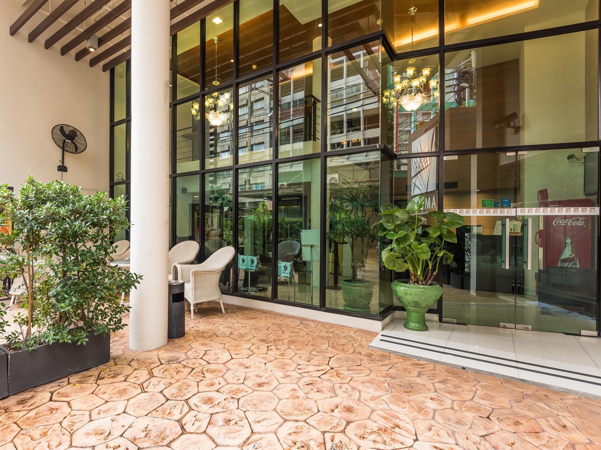 Amber Boutique Silom Hotel Banguecoque Exterior foto